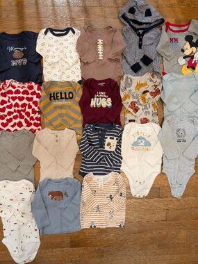 Bundle of Baby Boy 3-6 Months Long Sleeve Onesies (18 items)